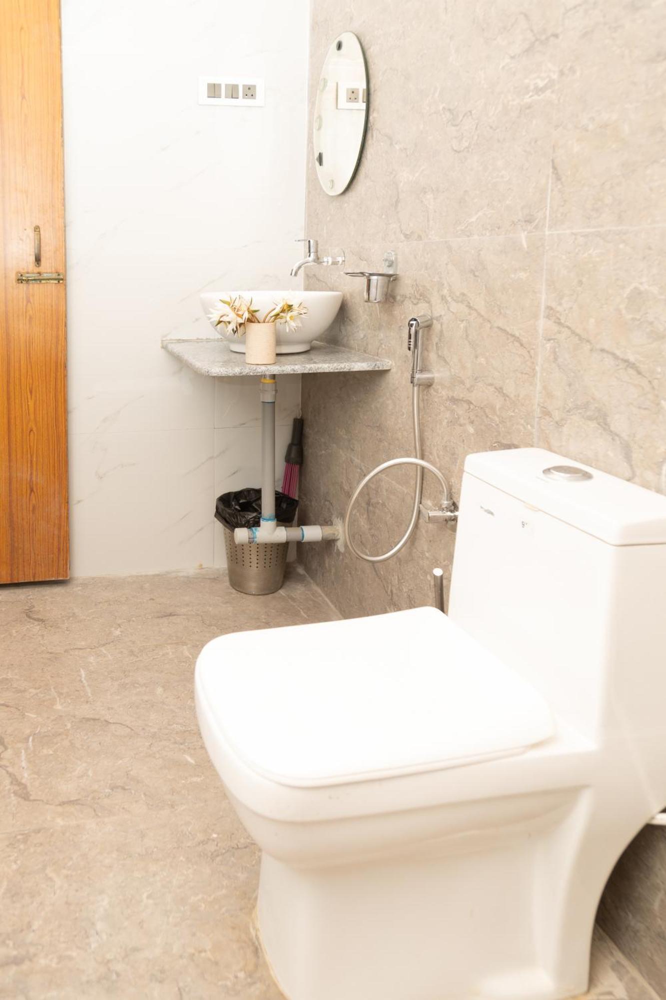 Bbn Serviced Apartment Calangute Buitenkant foto