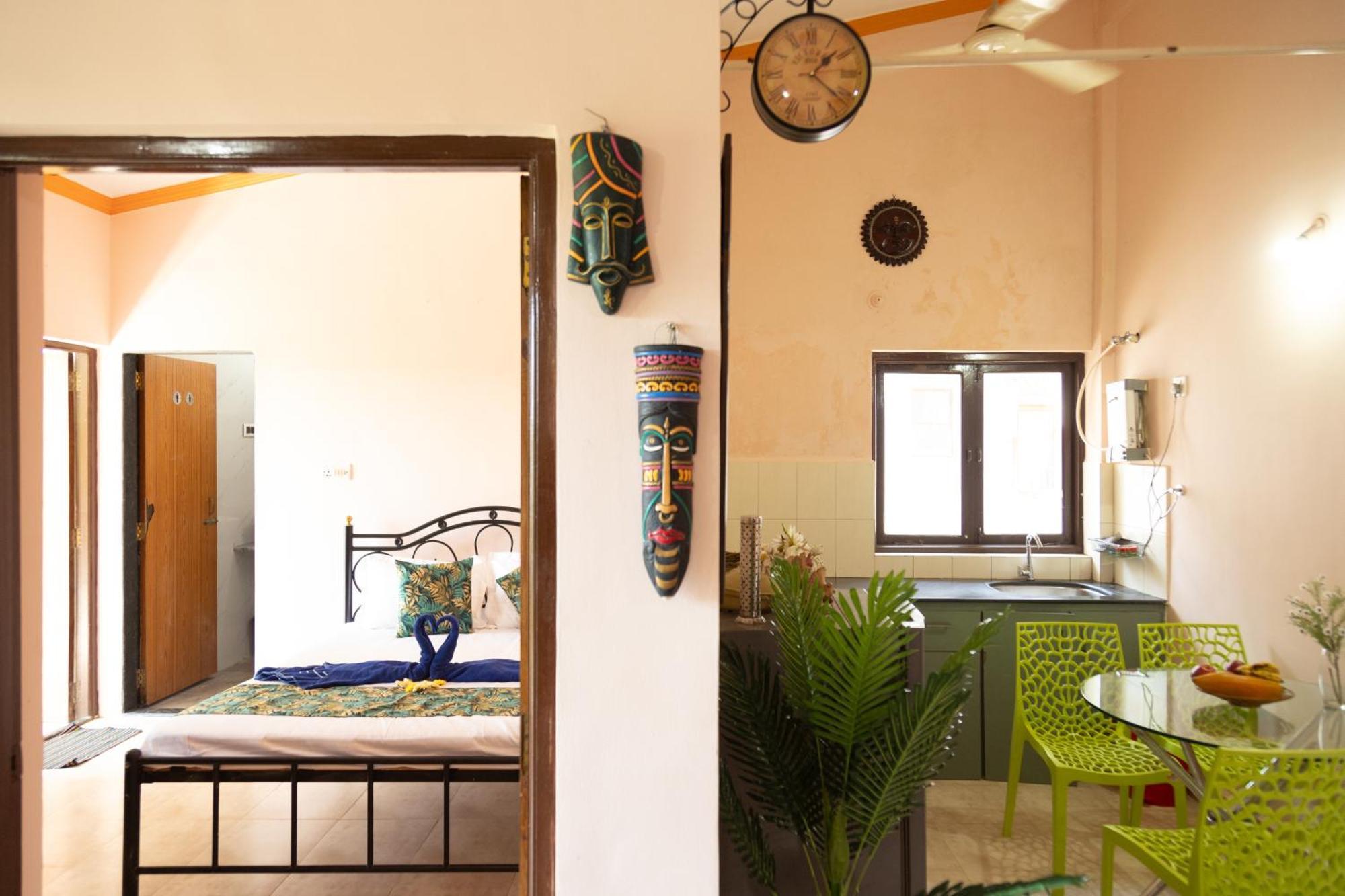 Bbn Serviced Apartment Calangute Kamer foto