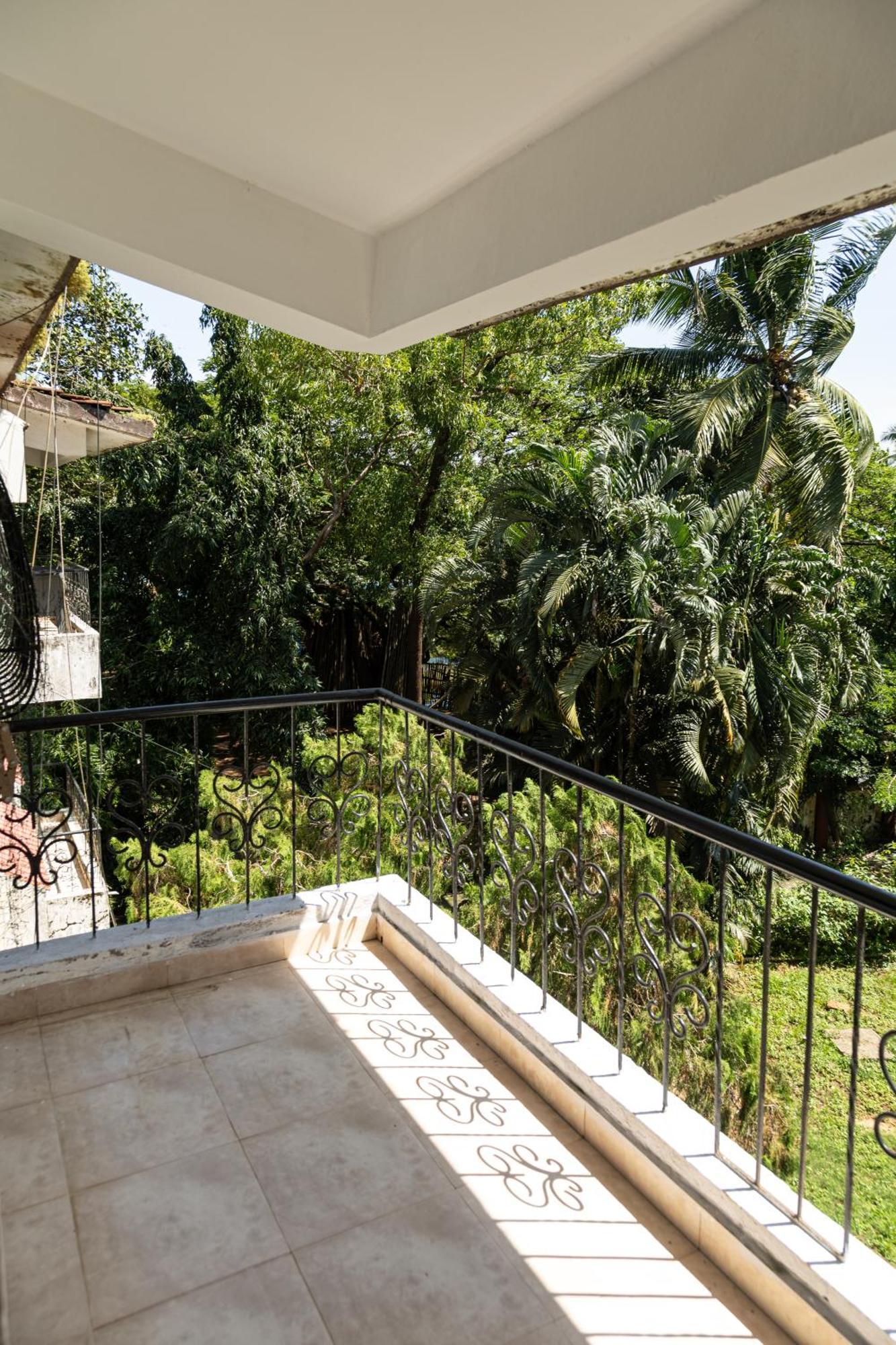 Bbn Serviced Apartment Calangute Kamer foto
