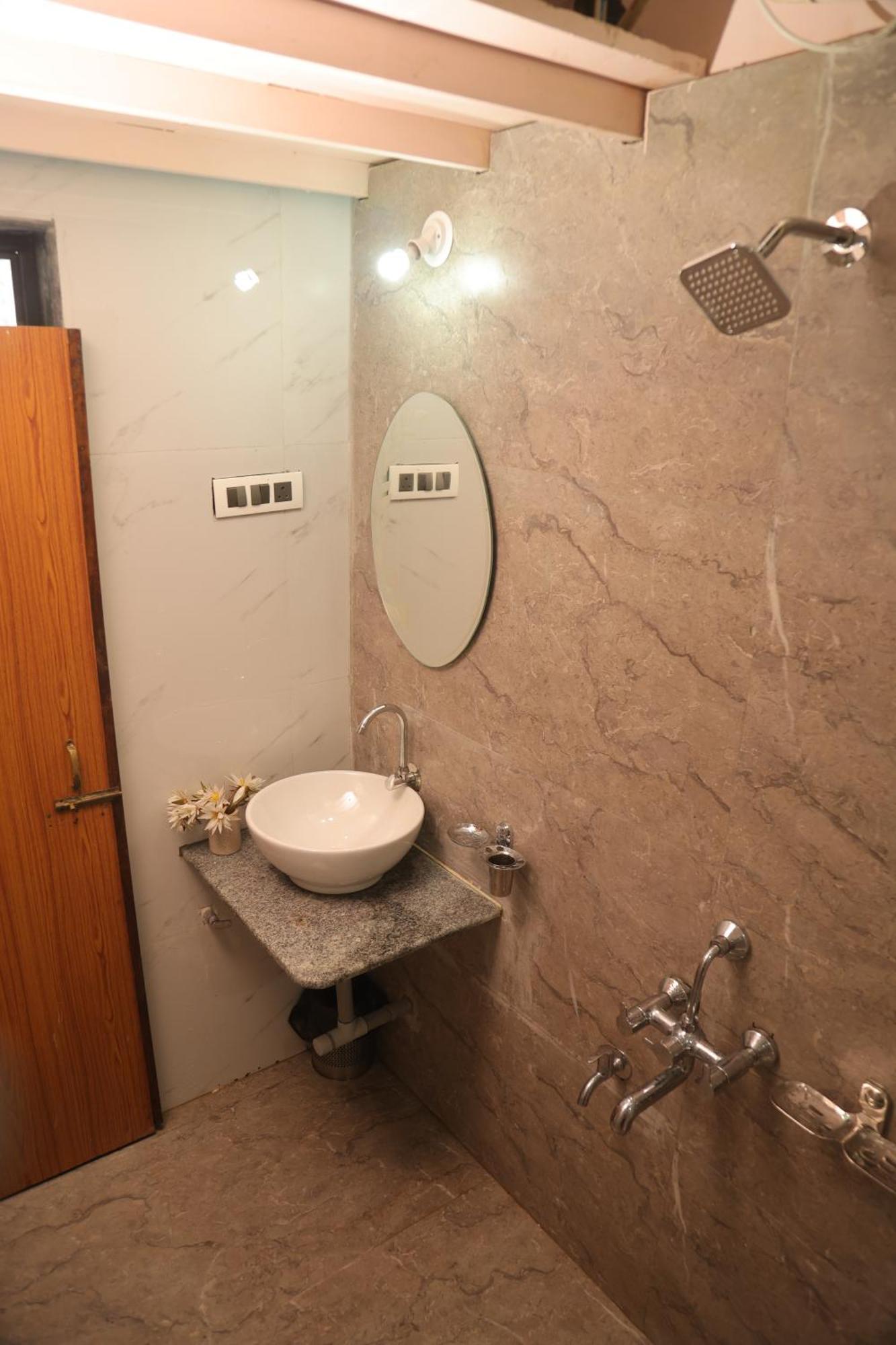 Bbn Serviced Apartment Calangute Kamer foto